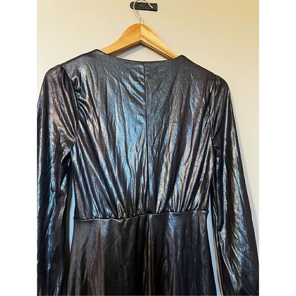BCBGeneration Women’s Small Metallic Iridescent Surplice Sheath Mini Dress NWT - Picture 12 of 13